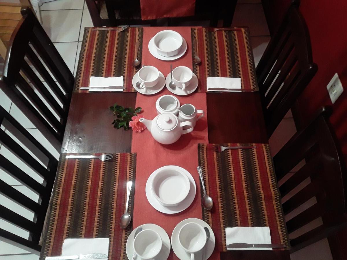 Vuya Nathi Bed And Breakfast Manzini Ngoại thất bức ảnh