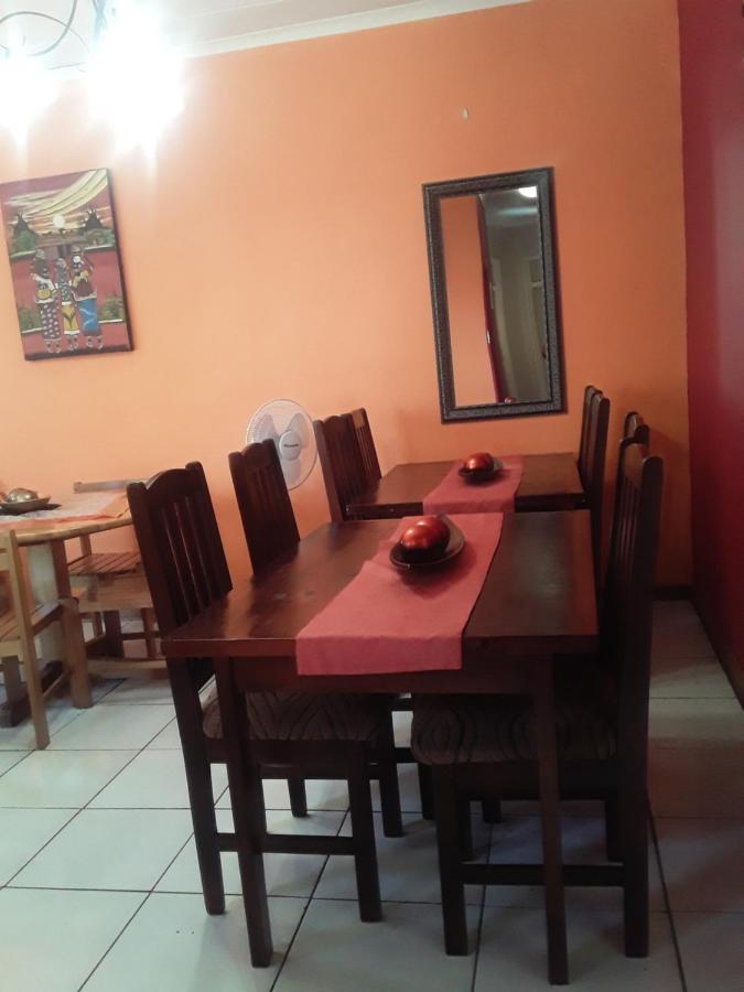 Vuya Nathi Bed And Breakfast Manzini Ngoại thất bức ảnh