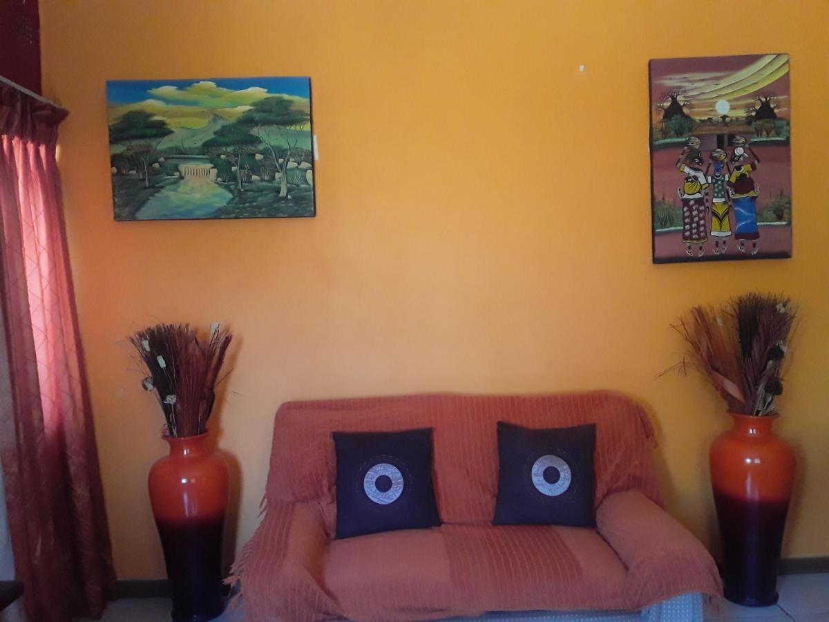Vuya Nathi Bed And Breakfast Manzini Ngoại thất bức ảnh